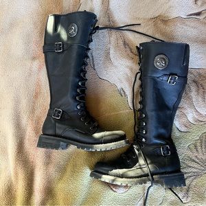 Knee high black leather Harley Davidson boos 7 women’s